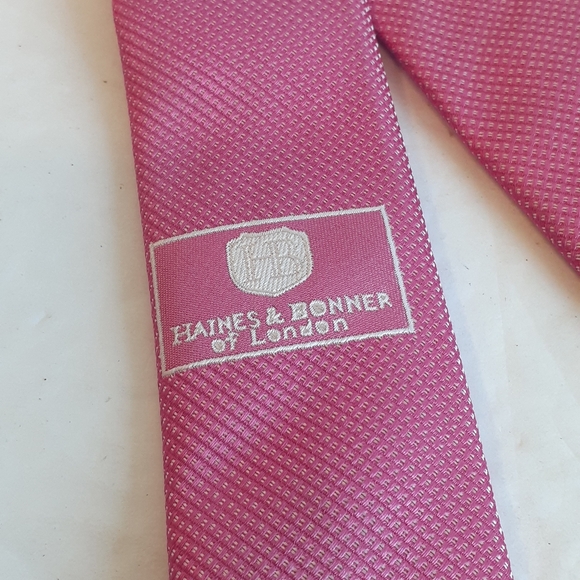 Hanes & Bonner Of London Silk Micro Geometric Textured Handmade Mens Necktie - Picture 5 of 9